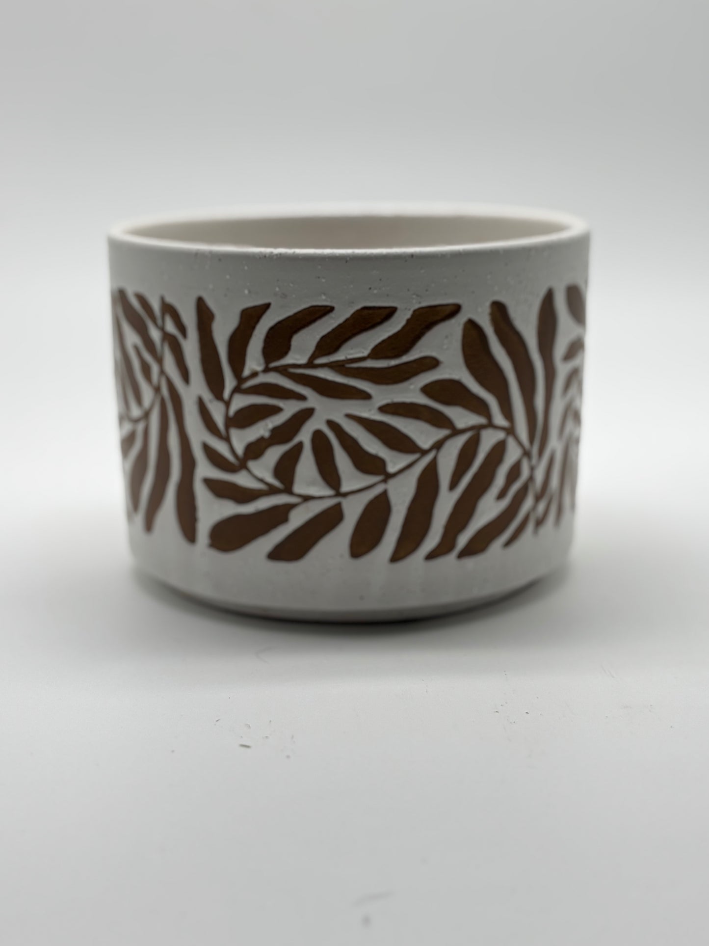 Floral White 6” Ceramic pot with drainage