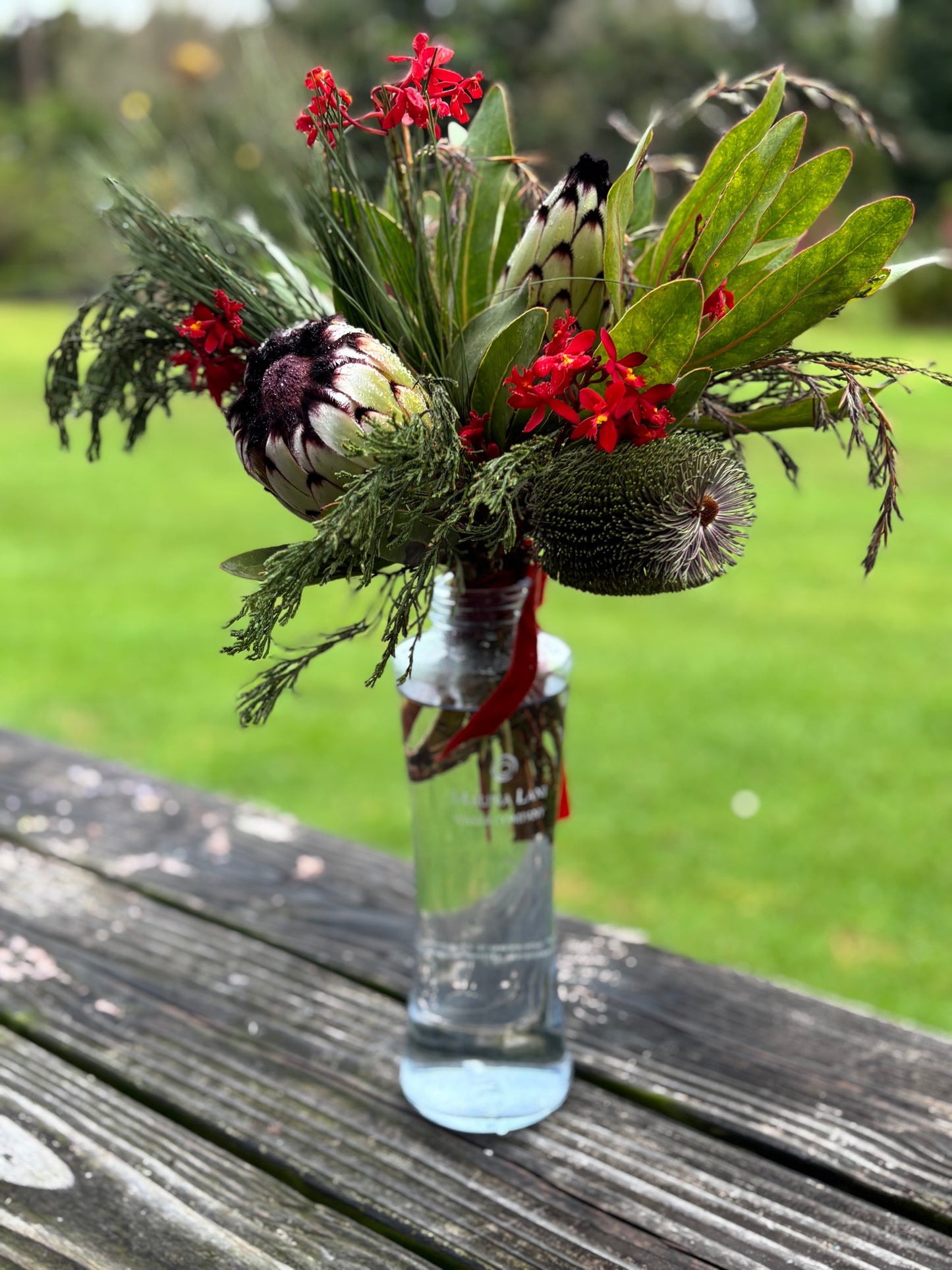Beautiful King Protea and Bottleneck flower bouquet π